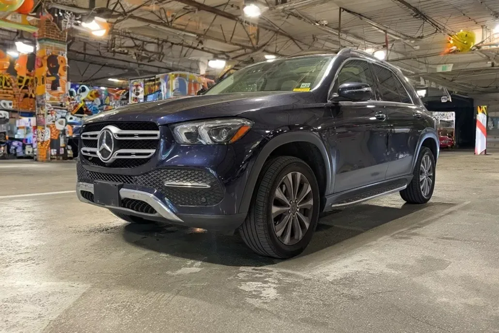 2022 Mercedes Benz GLE 350 4MATIC photo 1