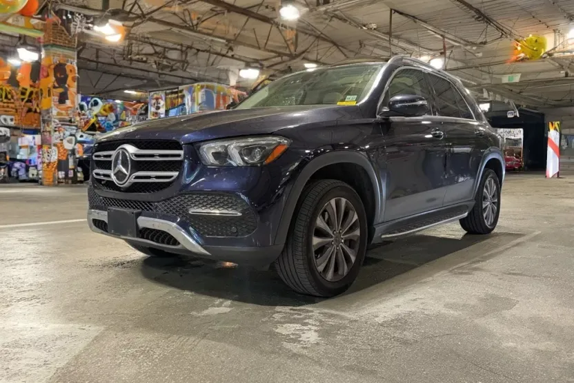 2022 Mercedes Benz GLE 350 4MATIC photo 1