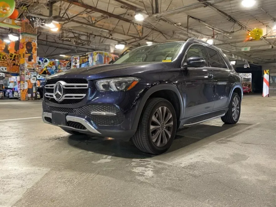2022 Mercedes Benz GLE 350 4MATIC photo 1