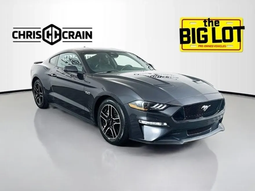 2022 Ford Mustang GT Premium photo 1