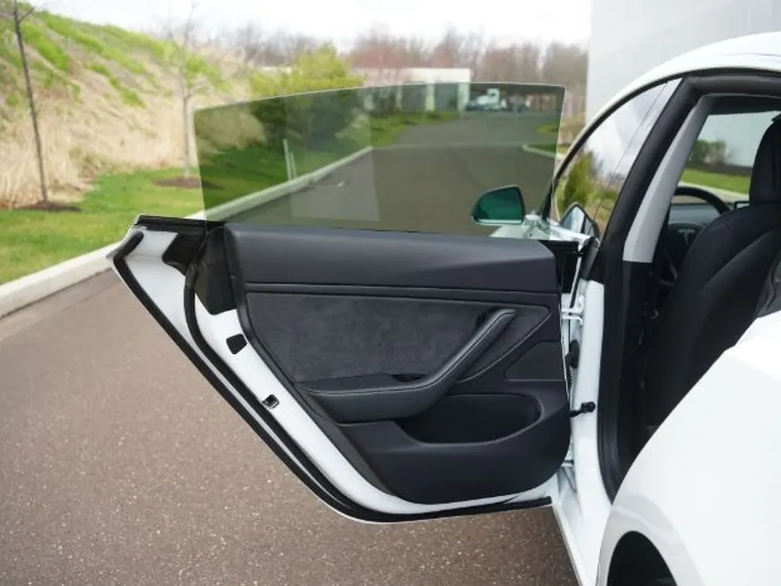 2020 Tesla Model 3 Performance photo 29