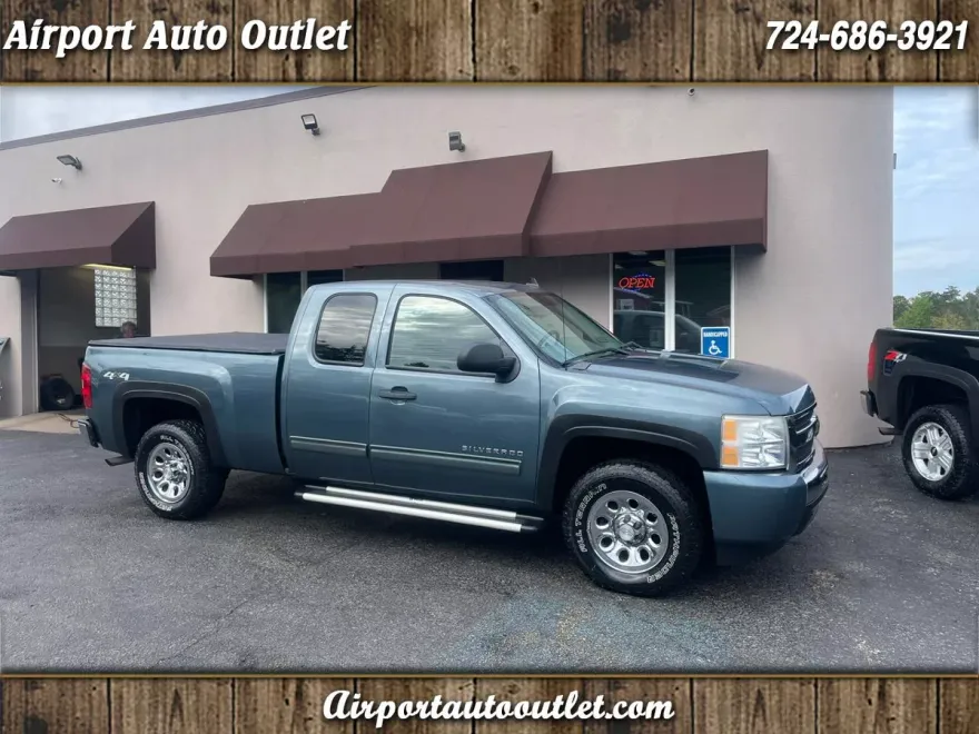 2010 Chevrolet Silverado 1500 LS photo 1