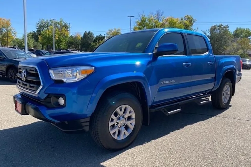 2017 Toyota Tacoma Base photo 1
