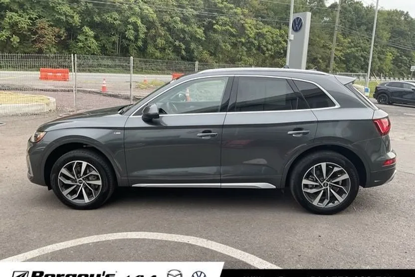 2023 Audi Q5 S line Premium 45 TFSI photo 1