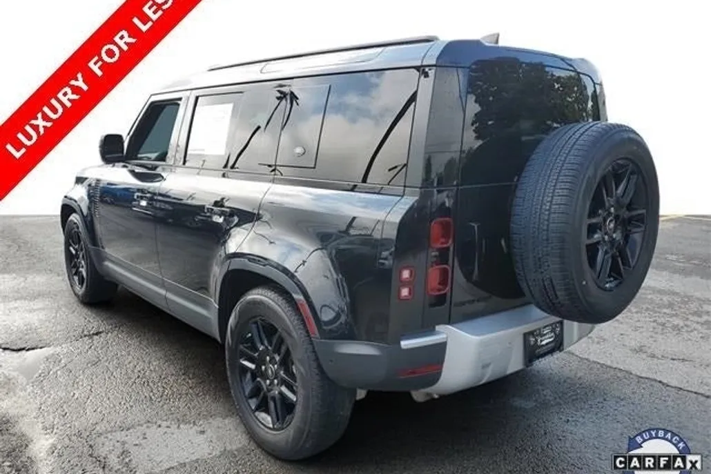 2021 Land Rover Defender 110 S photo 1