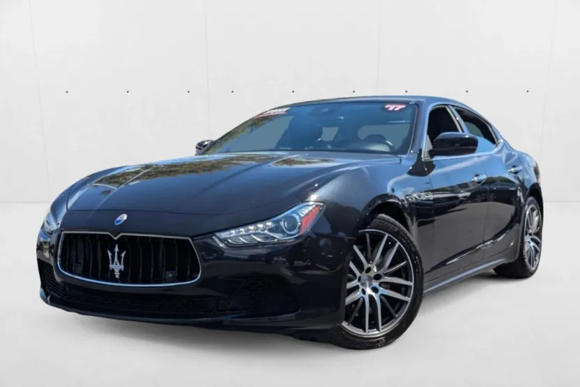 2017 Maserati Ghibli S photo 1