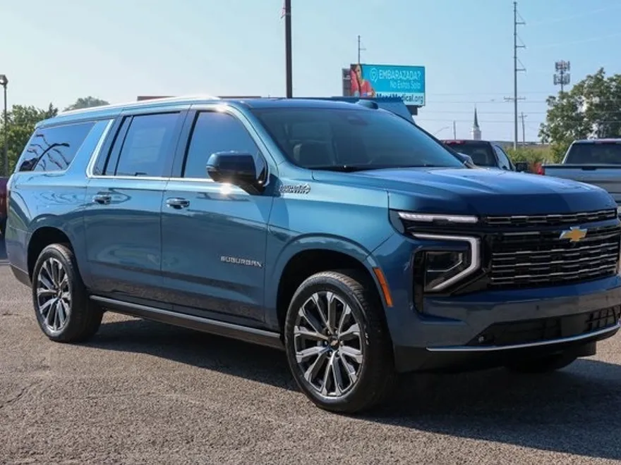 2026 Chevrolet Suburban High Country photo 1