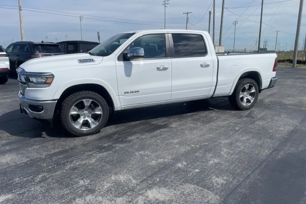 2022 Ram 1500 Laramie photo 1