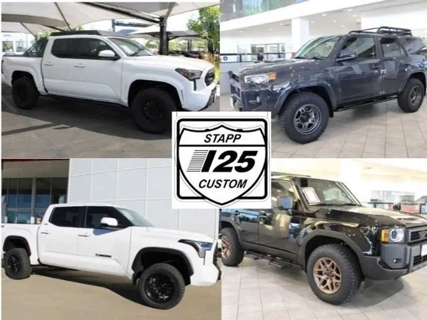 2025 Toyota RAV4 Hybrid LE photo 1