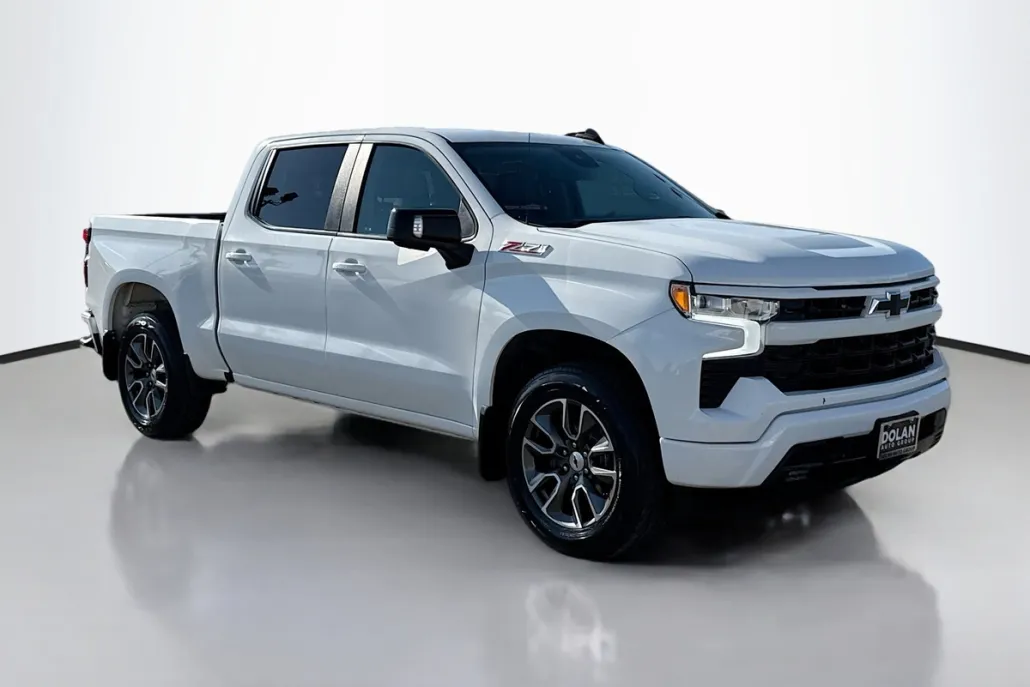 2022 Chevrolet Silverado 1500 RST photo 1