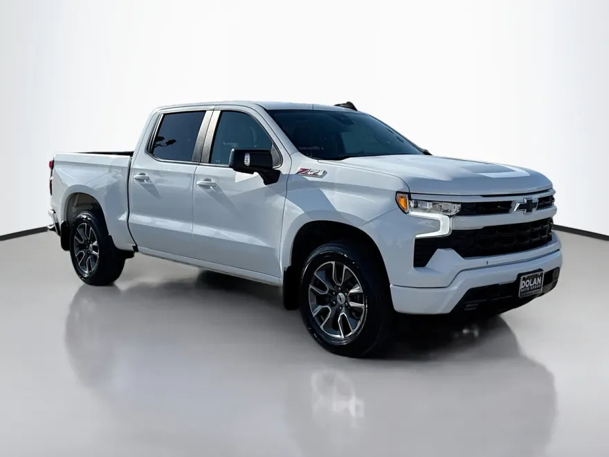 2022 Chevrolet Silverado 1500 RST photo 1