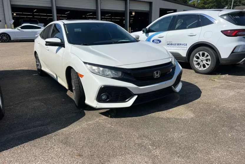 2019 Honda Civic Si photo 1