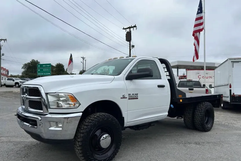 2017 Ram 3500 Tradesman photo 1