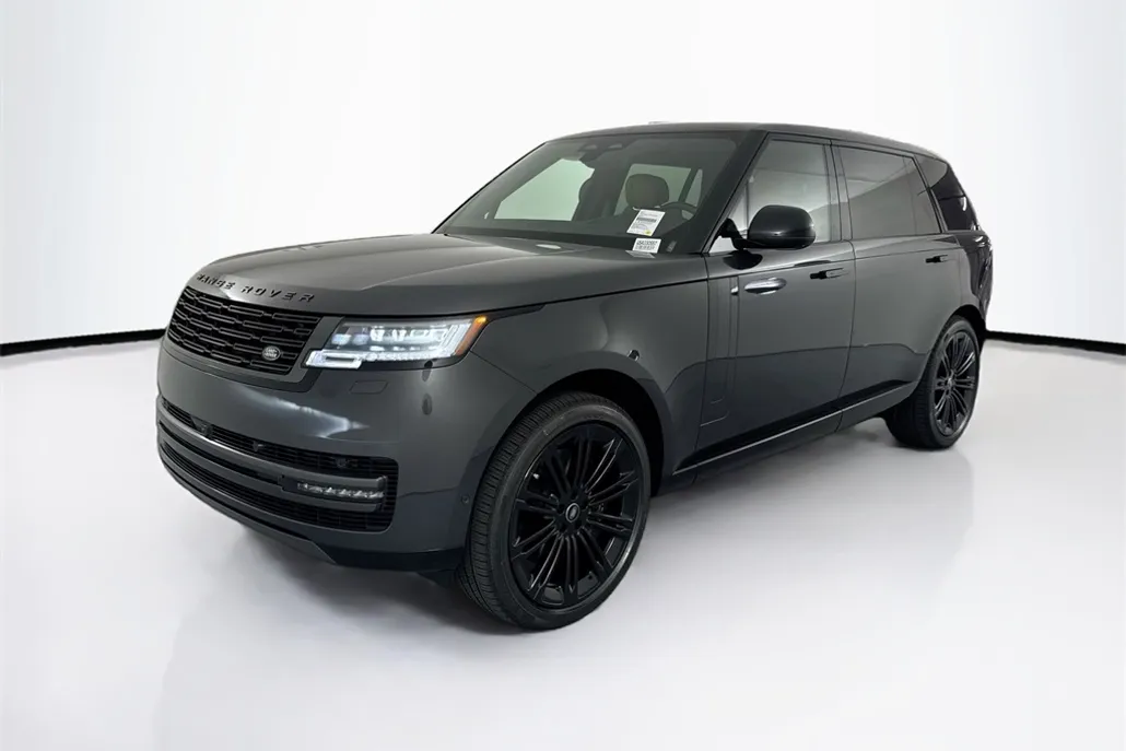 2025 Land Rover Range Rover SE photo 1