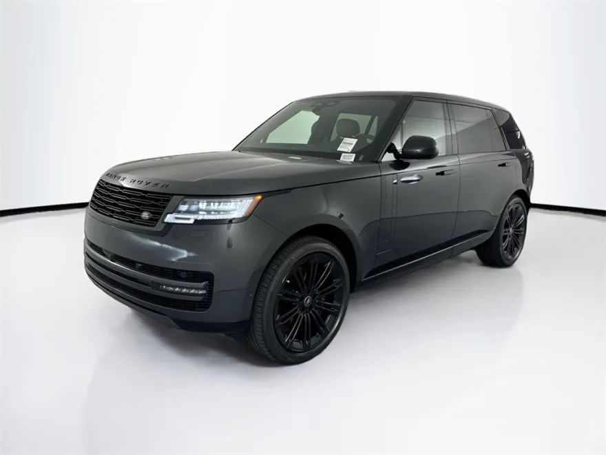 2025 Land Rover Range Rover SE photo 1