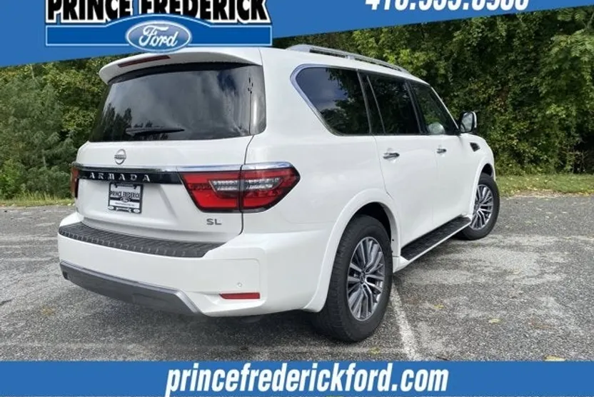 2024 Nissan Armada SL photo 1
