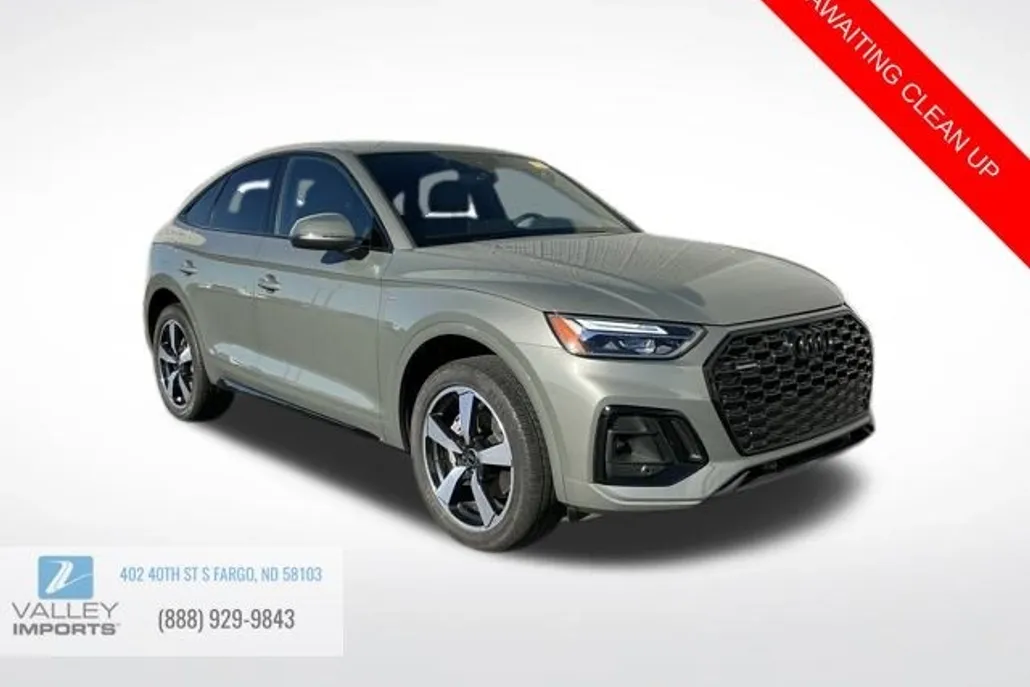 2023 Audi Q5 Sportback 45 S line Premium Plus photo 1