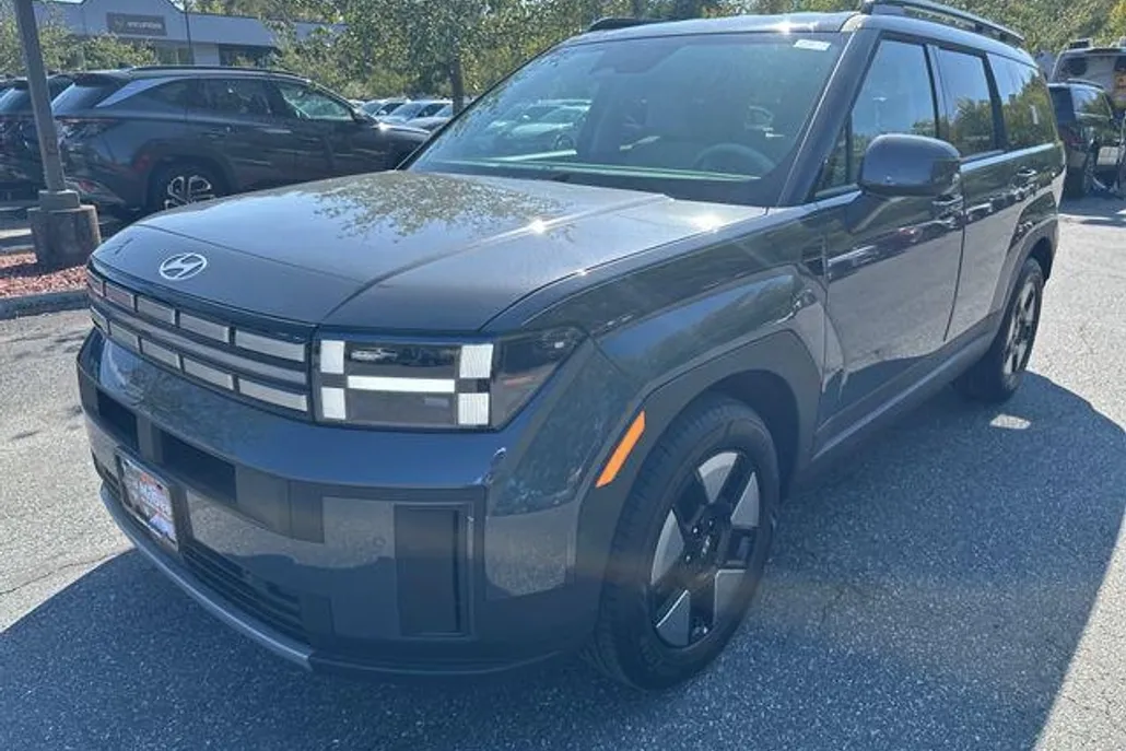 2026 Hyundai Santa Fe SEL photo 1