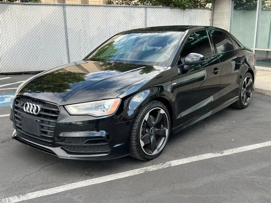 2016 Audi A3 2.0T Quattro Premium photo 1