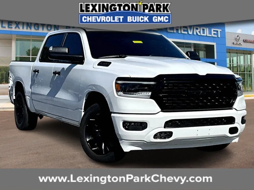 2023 Ram 1500 Big Horn photo 1