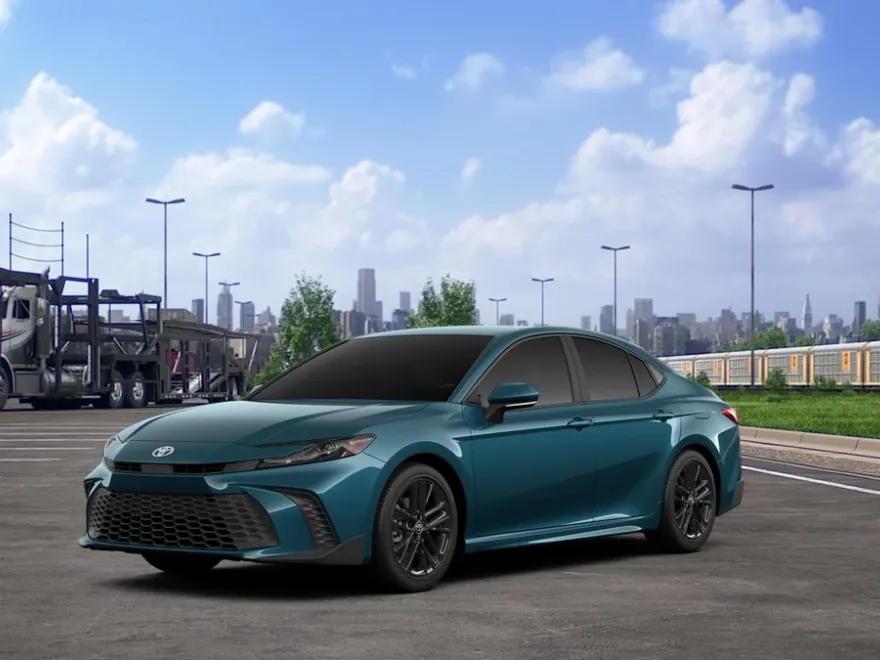2026 Toyota Camry SE photo 1