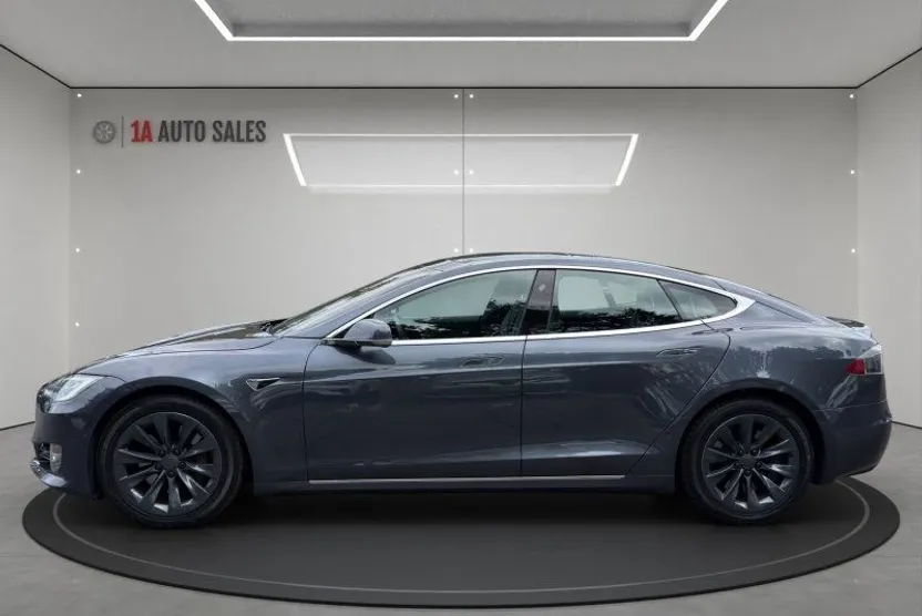 2018 Tesla Model S 100D photo 1