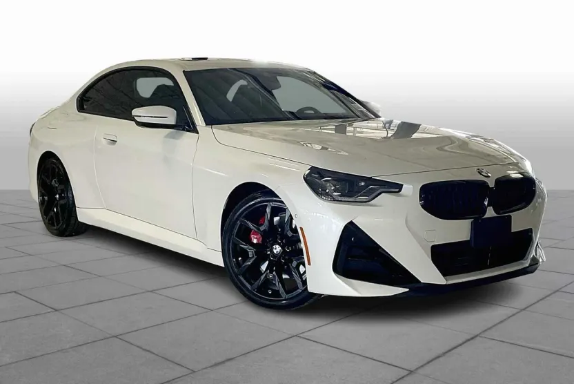 2025 Bmw 230i Coupe photo 1