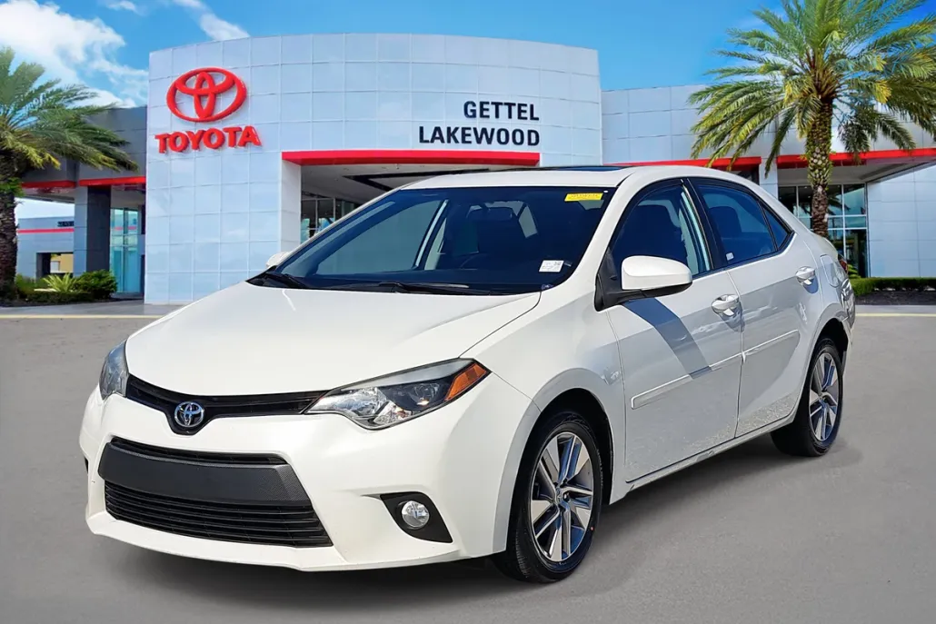 2014 Toyota Corolla LE Eco photo 1