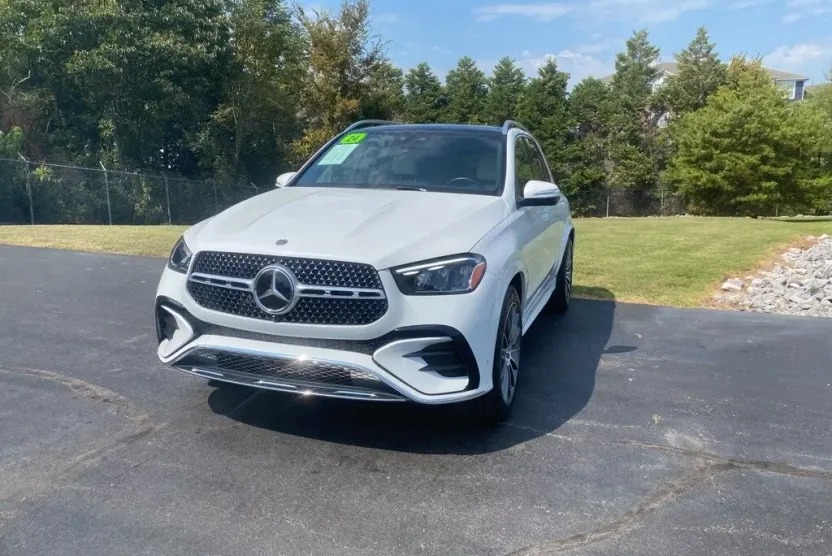 2024 Mercedes Benz GLE 350 4MATIC photo 1