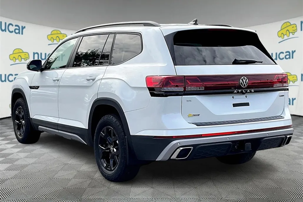 2026 Volkswagen Atlas Peak Edition SE photo 1
