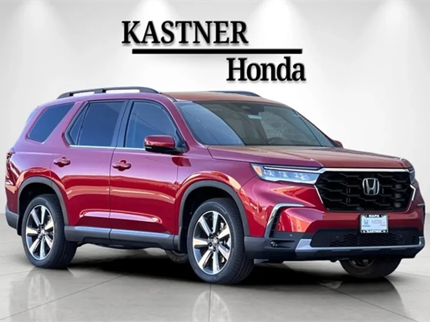 2025 Honda Pilot Touring photo 1