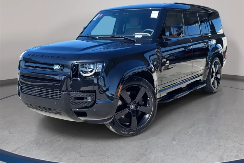 2025 Land Rover Defender 130 X-Dynamic SE photo 1