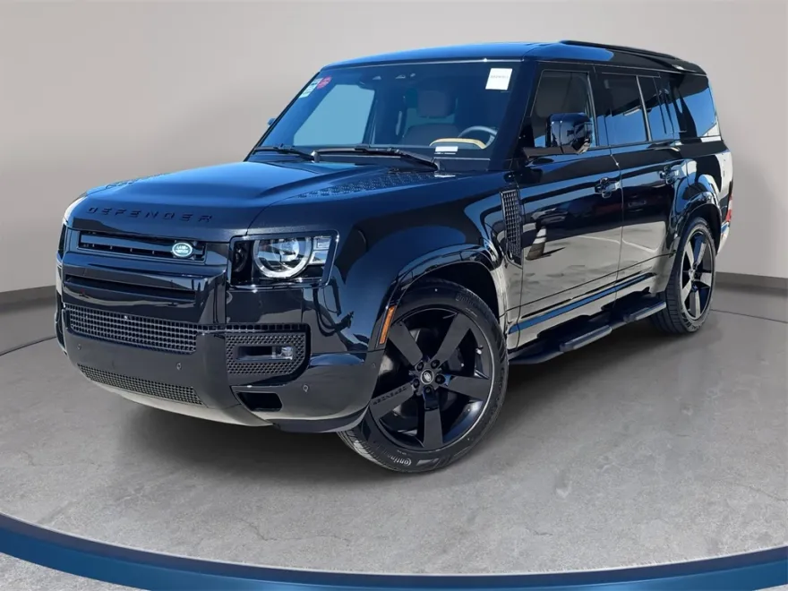 2025 Land Rover Defender 130 X-Dynamic SE photo 1
