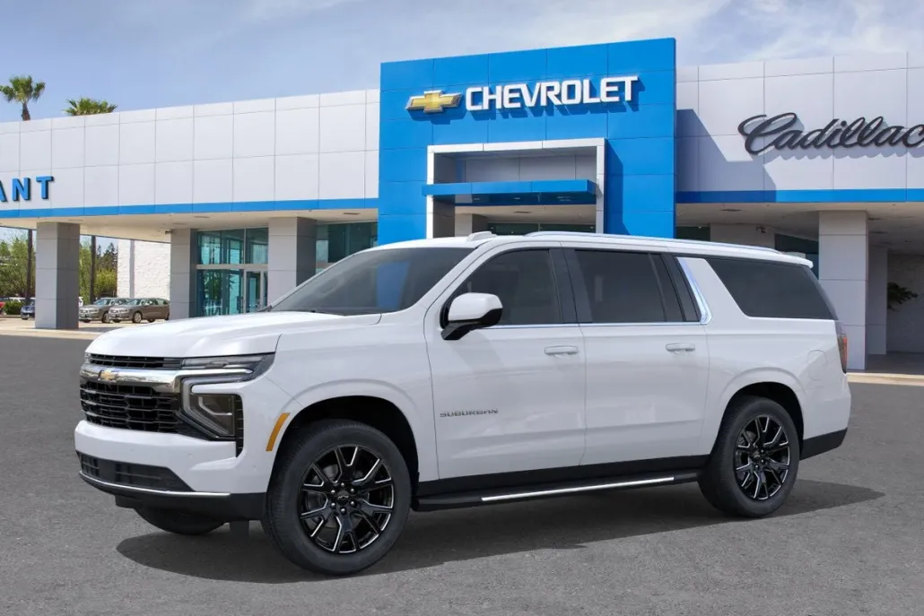 2025 Chevrolet Suburban LS photo 1