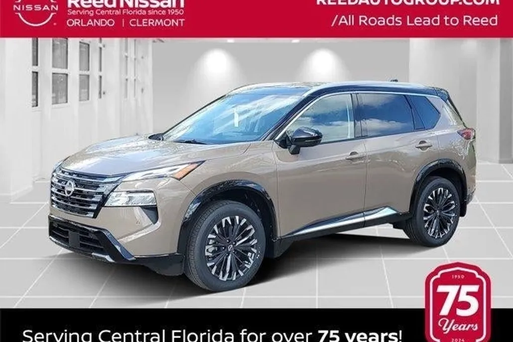 2025 Nissan Rogue AWD Platinum photo 1