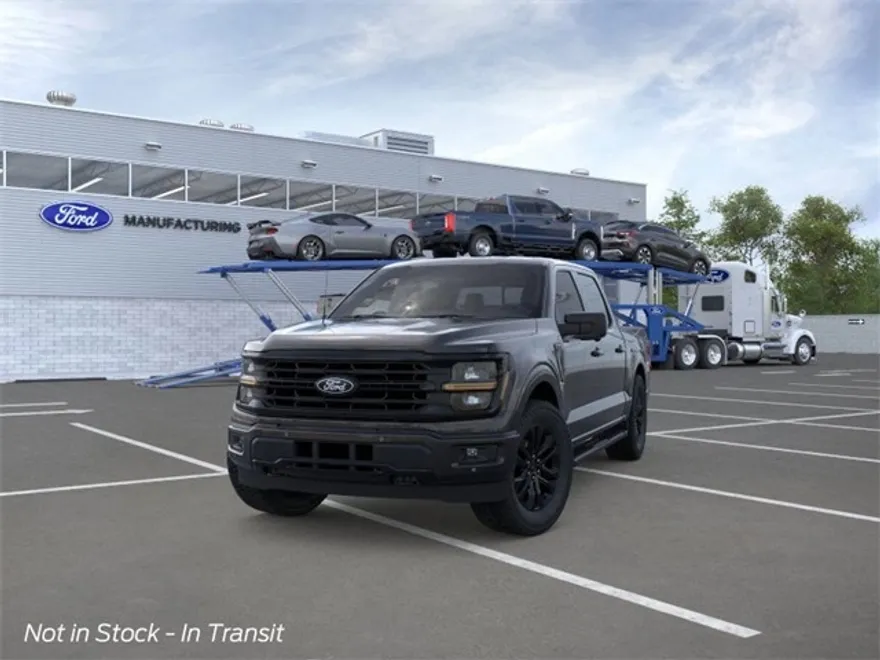 2025 Ford F-150 XLT photo 1