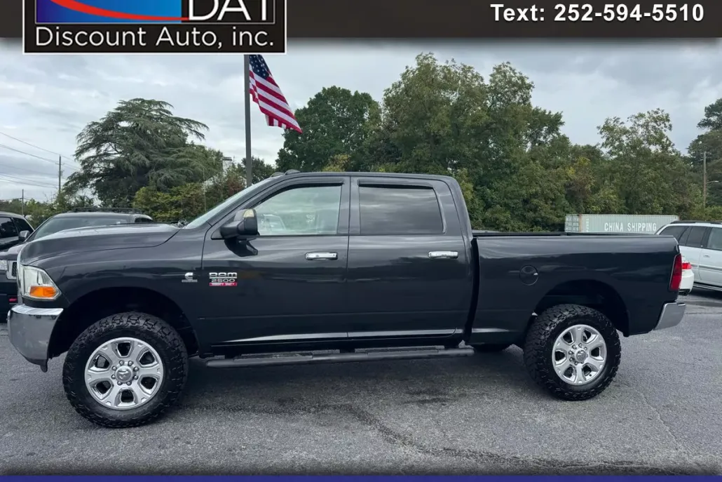 2012 Ram 2500 ST photo 1
