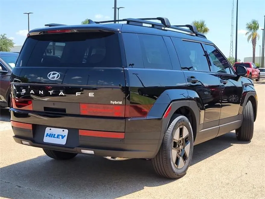 2026 Hyundai Santa Fe SEL photo 1