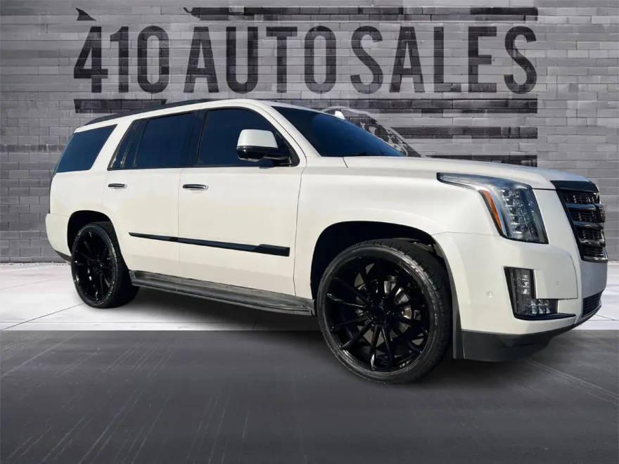 2019 Cadillac Escalade Premium Luxury photo 1