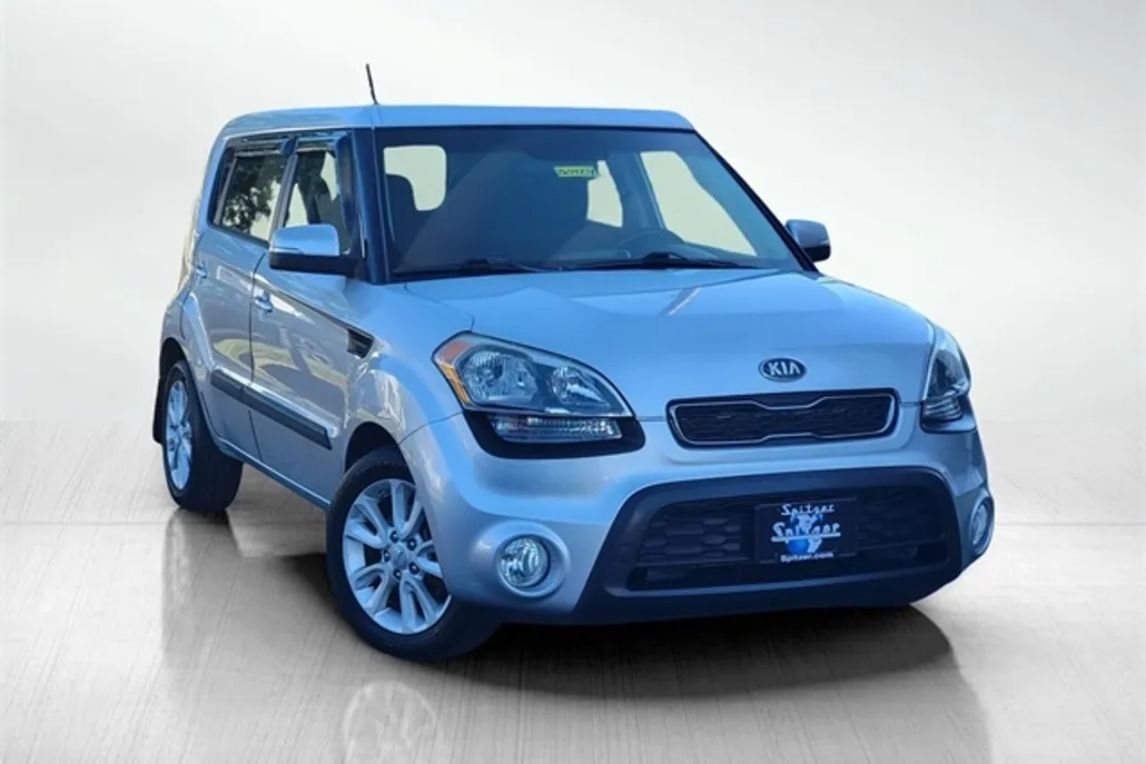 2013 Kia Soul Plus photo 1