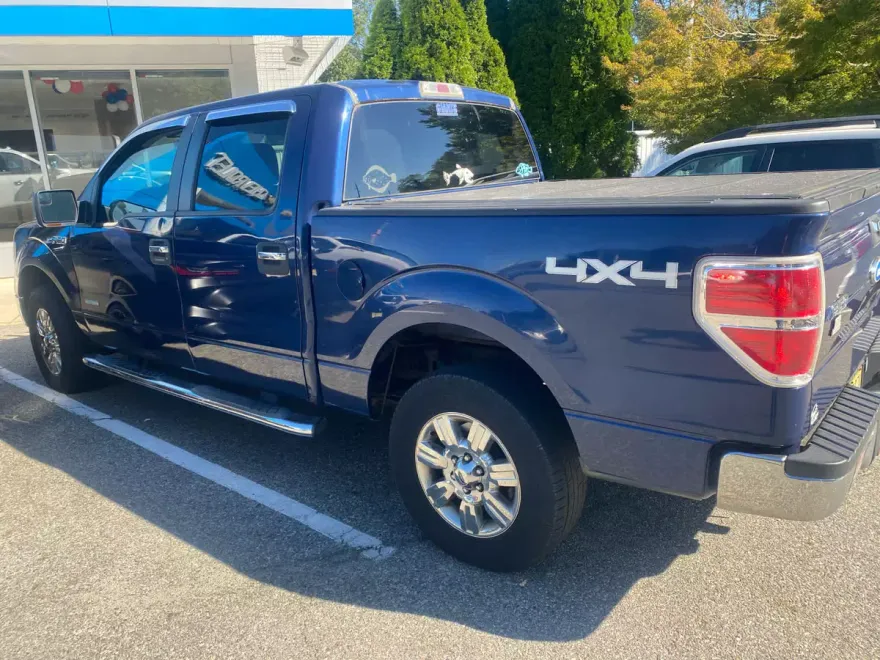 2012 Ford F-150 XLT photo 1