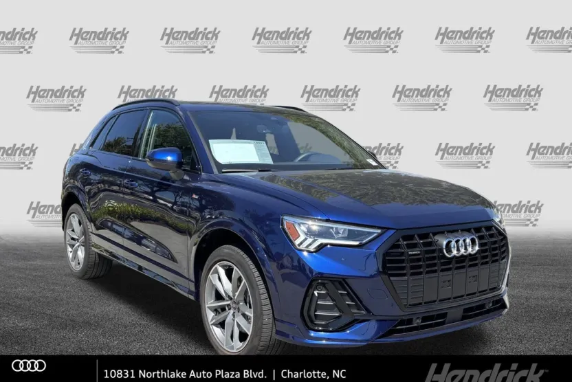 2025 Audi Q3 S line Premium photo 1