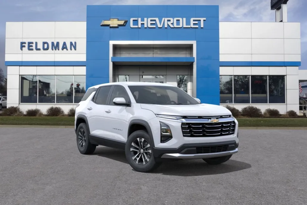 2026 Chevrolet Equinox LT photo 1