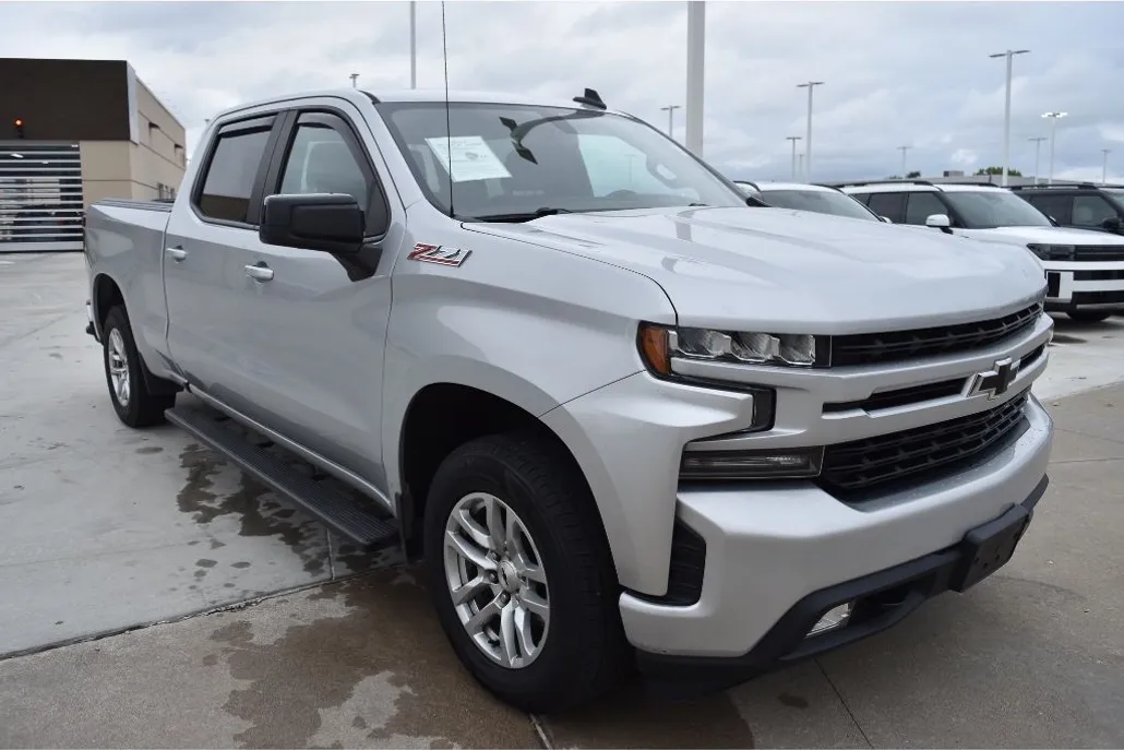 2019 Chevrolet Silverado 1500 RST photo 1