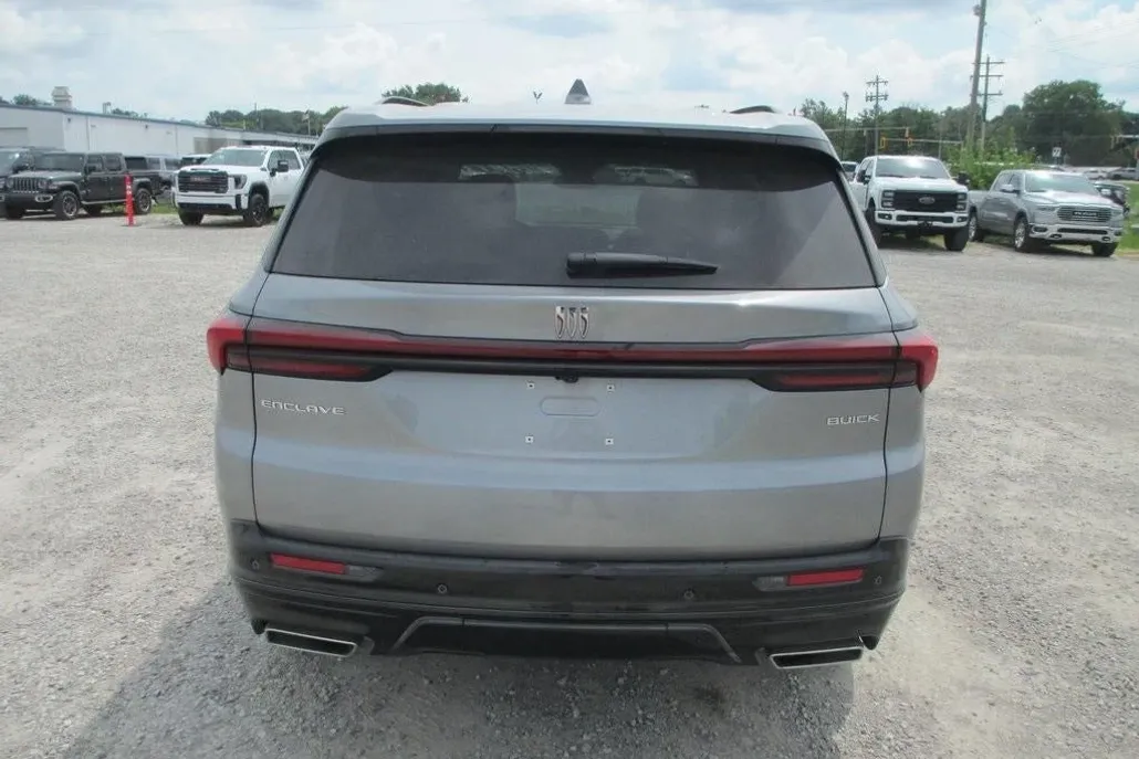 2026 Buick Enclave Sport Touring photo 1