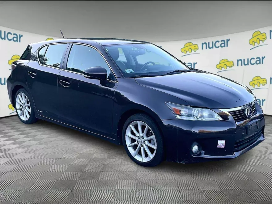 2012 Lexus CT 200h photo 1