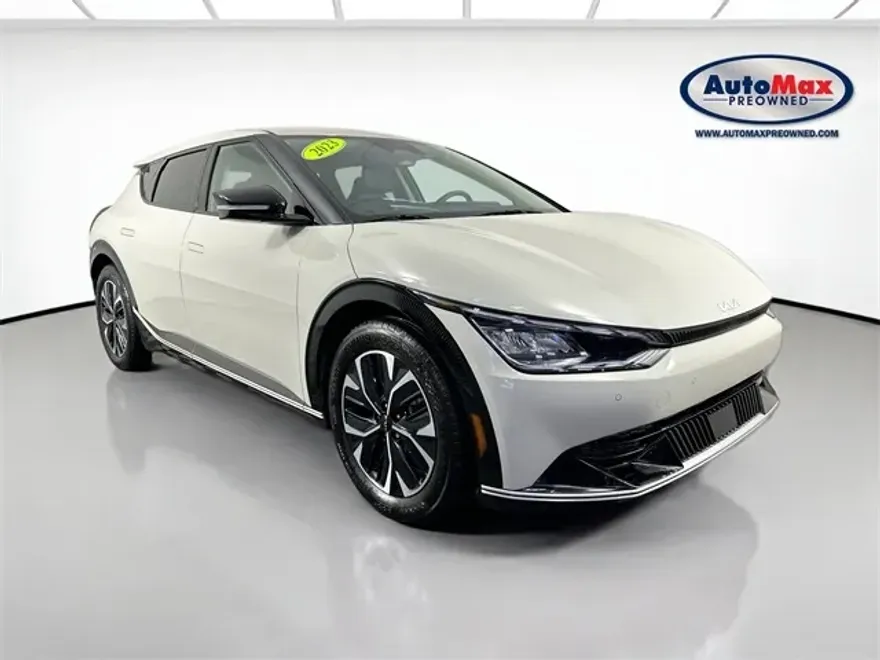2023 Kia EV6 Wind photo 1