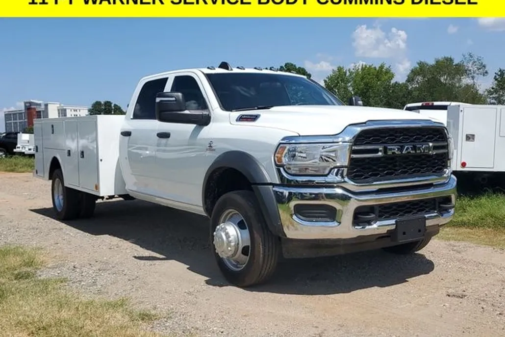2024 Ram 5500 Tradesman photo 1