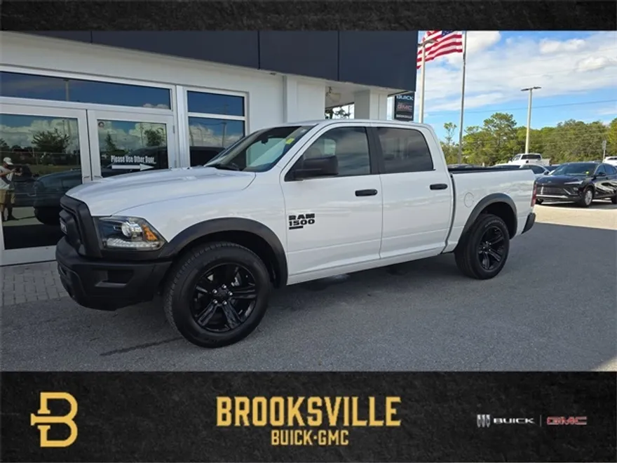 2024 Ram 1500 SLT Warlock photo 1