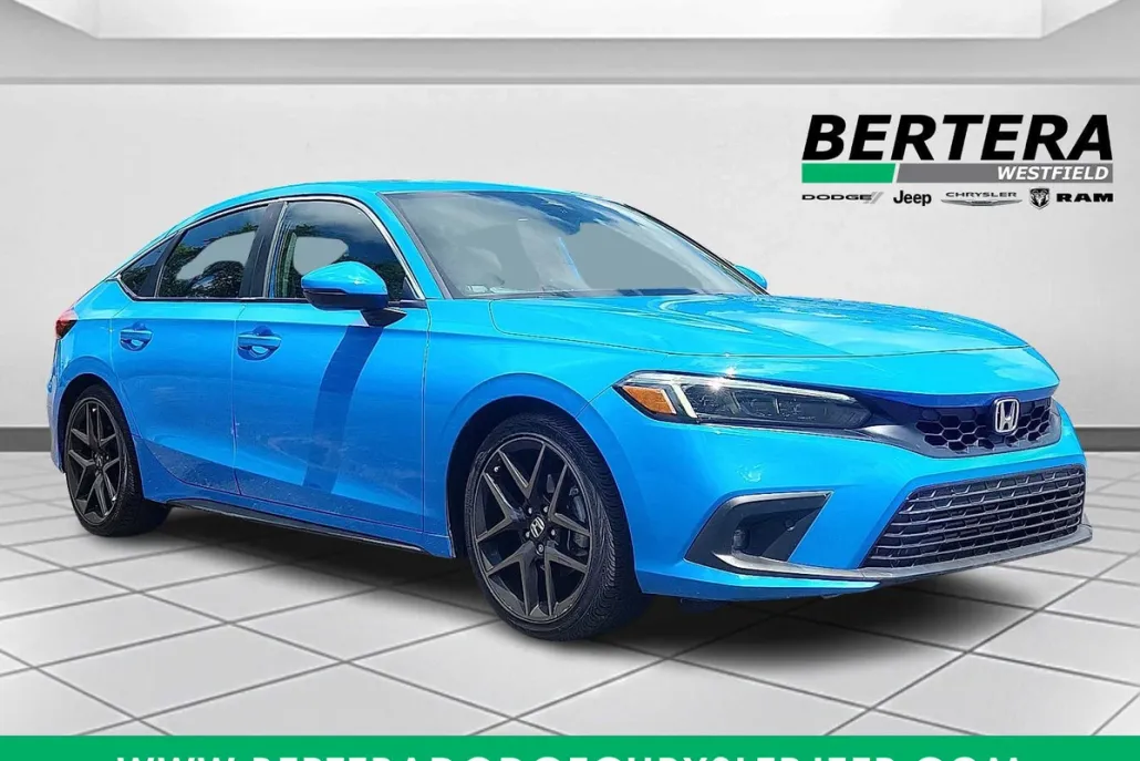 2024 Honda Civic Hatchback Sport Touring photo 1
